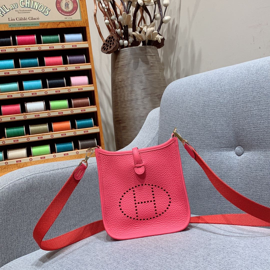 에르메스 미니 에블린16 립스틱 핑크 금장 끌레망스 가죽